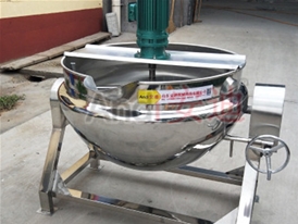 电加热可倾斜带搅拌夹层锅案例